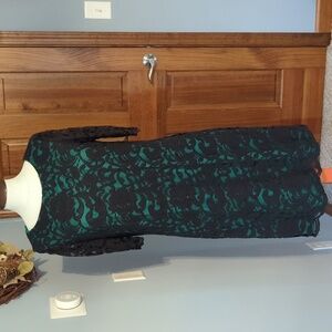 R&K Black and Green Lace Long Sleeve Dress